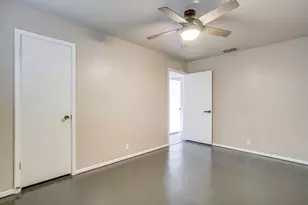 1114 Willow Creek Rd, Cleburne, TX 76033 - Photo 32