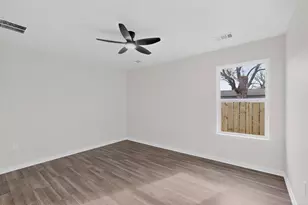1541 Caldwell St, Dallas, TX 75223 - Photo 34