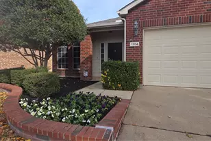 1204 Riverside Rd, Roanoke, TX 76262 - Photo 2