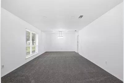 1607 Arrowhead Drive, Pantego, TX 76013 - Photo 4