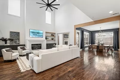 6127 Lakeshore Drive, Dallas, TX 75214 - Photo 4