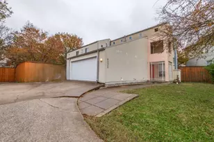 4232 Las Brisas Ct, Irving, TX 75038 - Photo 16