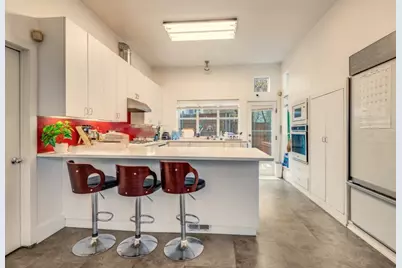 4232 Las Brisas Court, Irving, TX 75038 - Photo 8