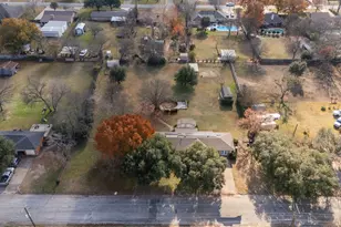 716 Stuckert Dr, Fort Worth, TX 76028 - Photo 8