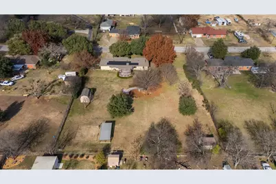 716 Stuckert Drive, Fort Worth, TX 76028 - Photo 14