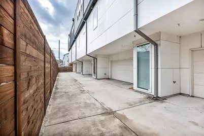 5711 Bryan Parkway #104, Dallas, TX 75206 - Photo 30