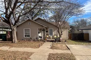1801 Belle Pl, Fort Worth, TX 76107 - Photo 2