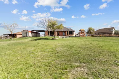 129 Avalon Drive, Princeton, TX 75407 - Photo 34