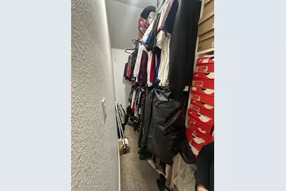 3878 Castle Hills, Dallas, TX 75241 - Photo 16