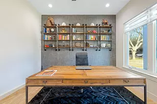 3111 Hedgerow Dr, Dallas, TX 75235 - Photo 18