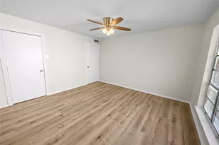 10574 High Hollows Dr, Dallas, TX 75230 - Photo 12