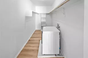 10574 High Hollows Dr, Dallas, TX 75230 - Photo 8