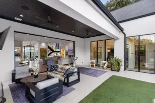 3771 Almazan Dr, Dallas, TX 75220 - Photo 8