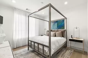 3771 Almazan Dr, Dallas, TX 75220 - Photo 12