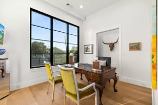 3771 Almazan Dr, Dallas, TX 75220 - Photo 36