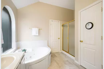 921 W Muirfield Road, Garland, TX 75044 - Photo 24