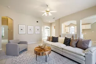 921 W Muirfield Rd, Garland, TX 75044 - Photo 8