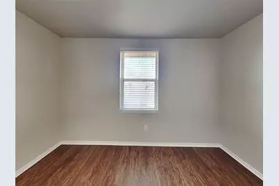 215 Bobbie Ann Court, Granbury, TX 76049 - Photo 10