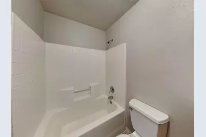 215 Bobbie Ann Court, Granbury, TX 76049 - Photo 14