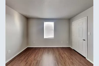 215 Bobbie Ann Court, Granbury, TX 76049 - Photo 6