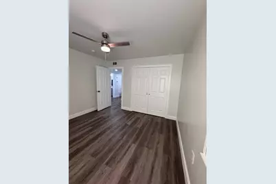 2553 Wicker Avenue, Farmers Branch, TX 75234 - Photo 22