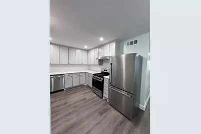 2553 Wicker Avenue, Farmers Branch, TX 75234 - Photo 10