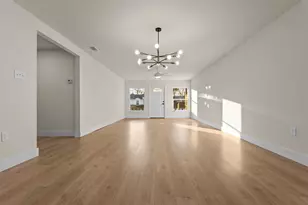 3841 Burnice Dr, Fort Worth, TX 76119 - Photo 10