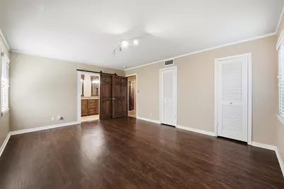 6049 Wimbleton Way, Fort Worth, TX 76133 - Photo 10