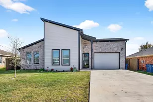 308 Windjammer Rd, Gun Barrel City, TX 75156 - Photo 1