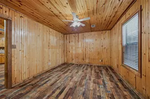 1489 Calf Creek Ln, Sherman, TX 75090 - Photo 18