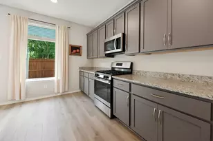 3225 Hampton Dr, Richland Hills, TX 76118 - Photo 4