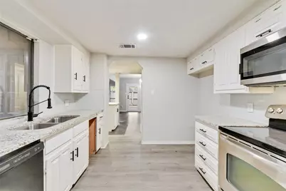 3161 Golden Oak, Farmers Branch, TX 75234 - Photo 12