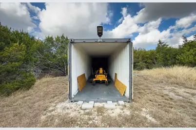 100 Creekview, Blum, TX 76627 - Photo 24