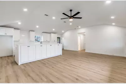 109 E 5th Street, Prosper, TX 75078 - Photo 8