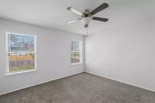 507 W Walker St, Denison, TX 75020 - Photo 10