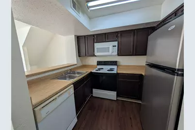 9833 Walnut Street #Q201, Dallas, TX 75243 - Photo 4