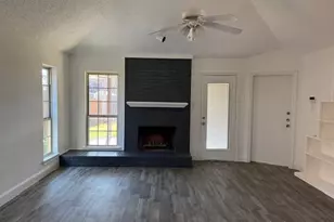 1758 Castille Dr, Carrollton, TX 75007 - Photo 6