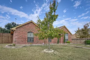 4725 Lashley Dr, Dallas, TX 75232 - Photo 2