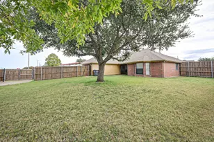 4725 Lashley Dr, Dallas, TX 75232 - Photo 32