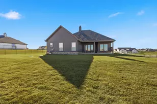 139 Steppes Ct, Decatur, TX 76234 - Photo 6