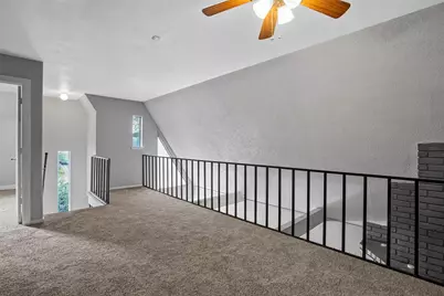 2156 Fleur De Lis Court, Arlington, TX 76012 - Photo 8