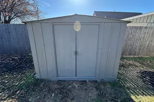 918 Eden Crest Dr, Garland, TX 75042 - Photo 22