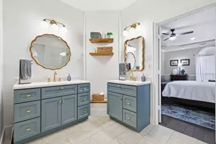 2801 Holly Leaf Ln, Flower Mound, TX 75022 - Photo 4