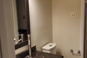 1801 W Spring Creek Pkwy, Plano, TX 75023 - Photo 8