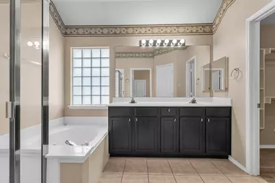 11521 Blanchard Drive, Frisco, TX 75035 - Photo 8