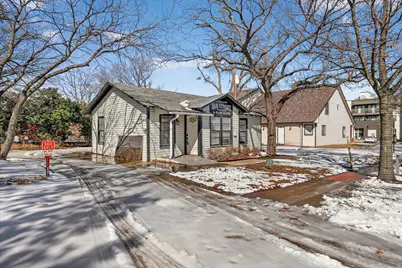 505 N Oak Street, Roanoke, TX 76262 - Photo 2