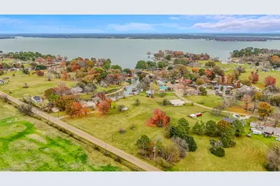 103 Bar T Parkway, Trinidad, TX 75163 - Photo 1