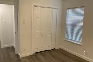 2105 Proctor Dr, Grand Prairie, TX 75051 - Photo 6