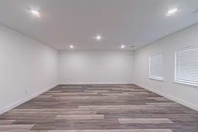 2976 Mark Twain Drive, Farmers Branch, TX 75234 - Photo 8