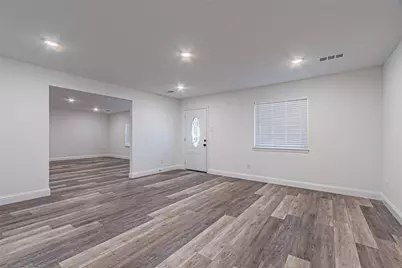 2976 Mark Twain Drive, Farmers Branch, TX 75234 - Photo 6